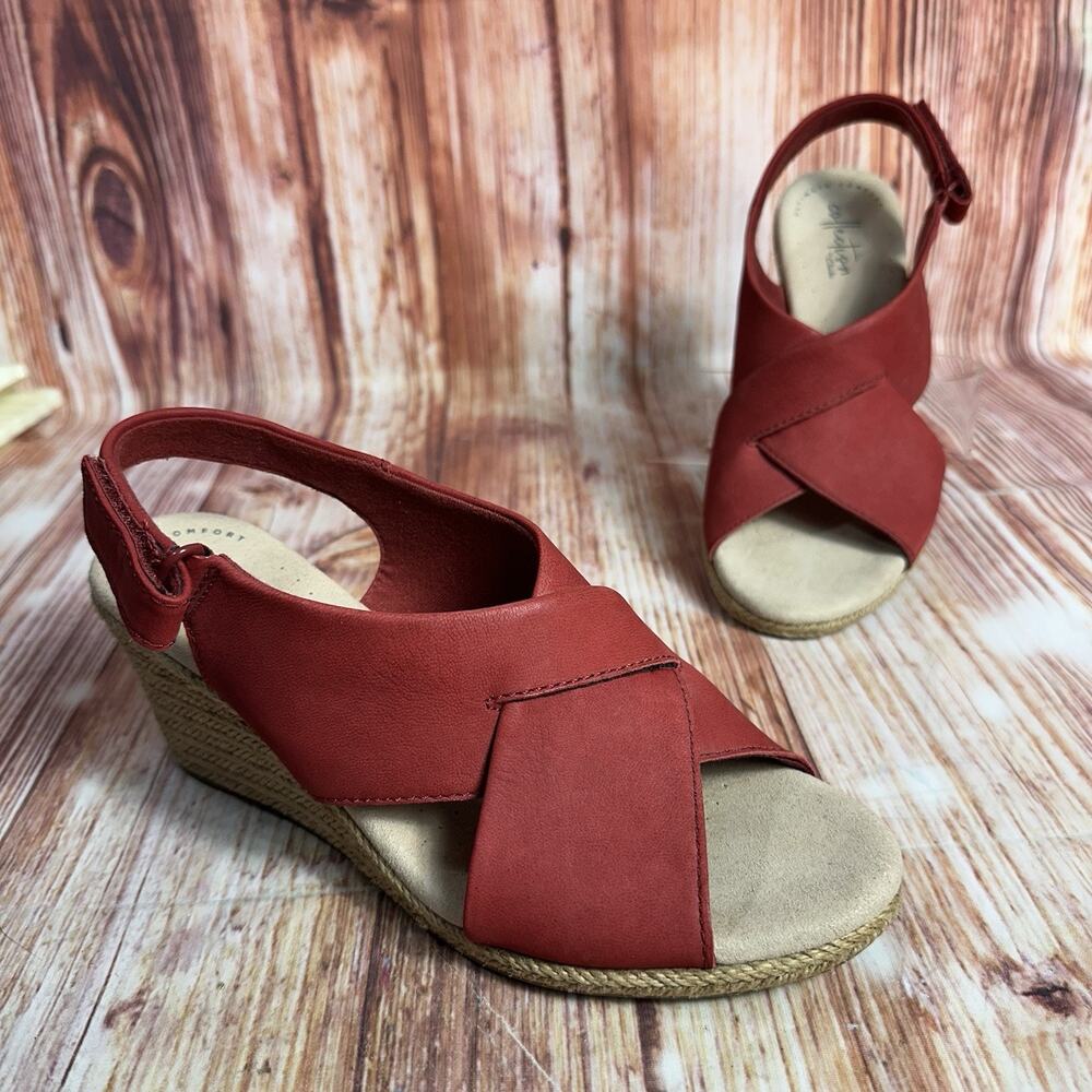 Clarks LAFLEY ALAINE Women Size 7.5 Red Suede Espadrille Wedge Heel Sandal Shoes